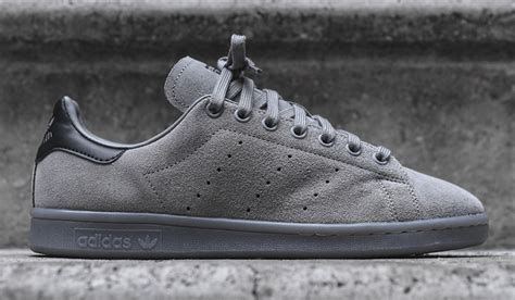 adidas stan smith grey suede.